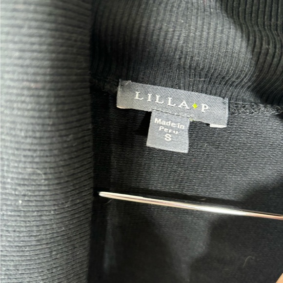 Lilla P made in Peru black long open front oversized cardigan sweater - Picture 3 of 3